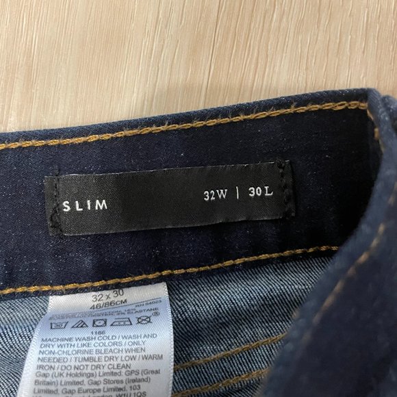 Men's Very Dark Navy Banana Republic Slim Jeans, Size 32x30, RMD Denim - Picture 3 of 4